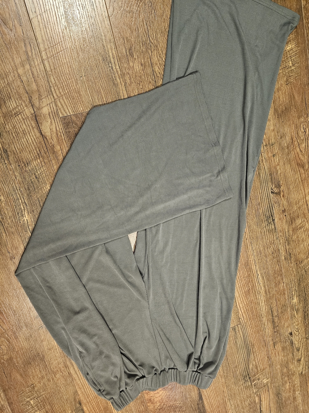Cider Olive Green Wide-Leg Knit Pants